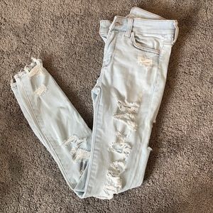 regular mid waist light blue AE jeans size 0